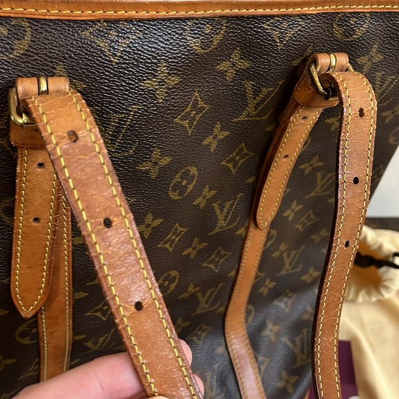 EUC Louis Vuitton Vintage Bucket Bag withh Dustbag! - Picture 6 of 14